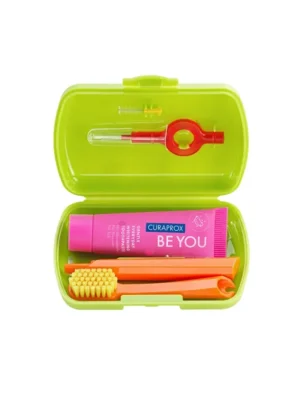 ПРОФЕСІЙНИЙ ДОГЛЯД Дорожній набір Curaprox 'Be you' Green (зелений)